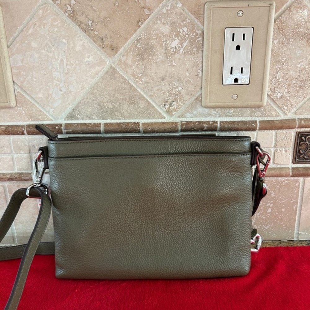 BRIGHTON PRETTY TOUGH JORDYN CROSS BODY ORGANIZER OLIVE NWT REGISTRATION CARD - Picture 6 of 12